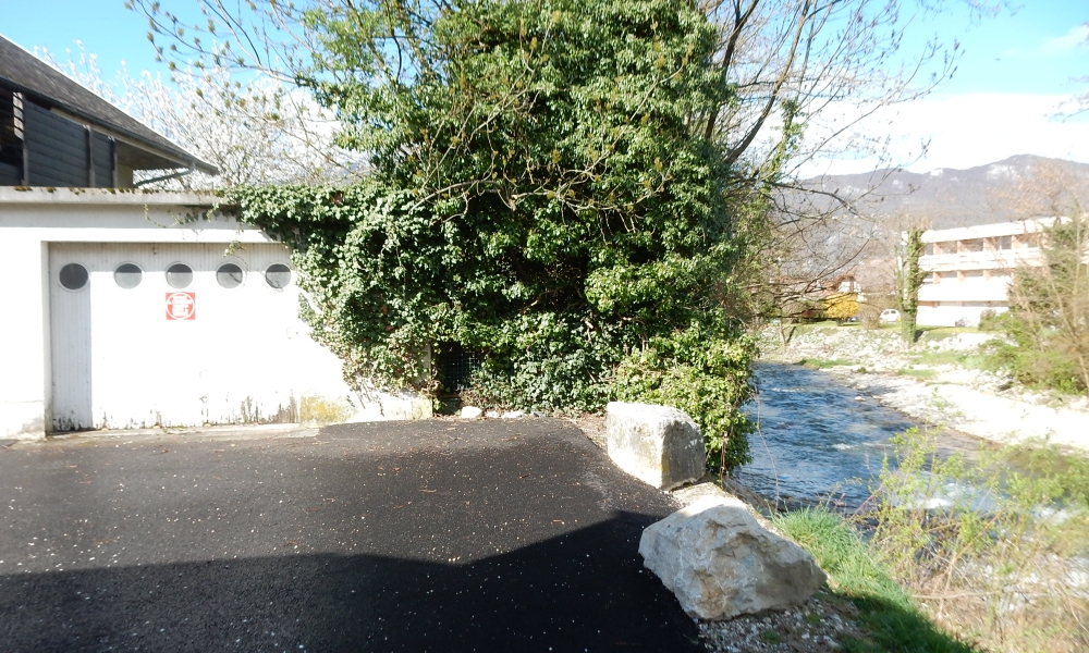 Vente maison 4 pièces à AIX LES BAINS - réf. AIX LES BAINS MAISON A RENOVER - Photo 4
