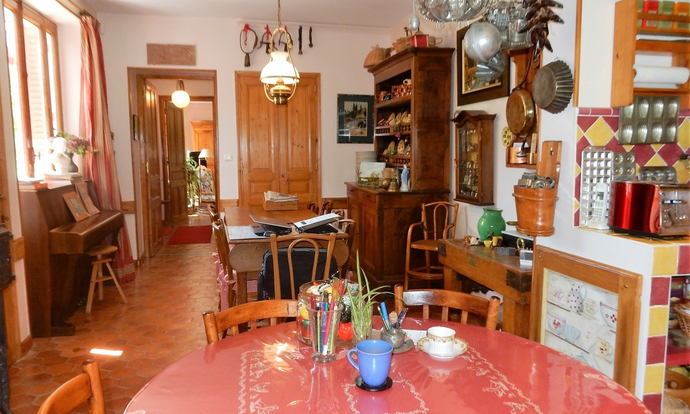 Vente maison 7 pièces à AIX LES BAINS - réf. 3753 - Photo 4