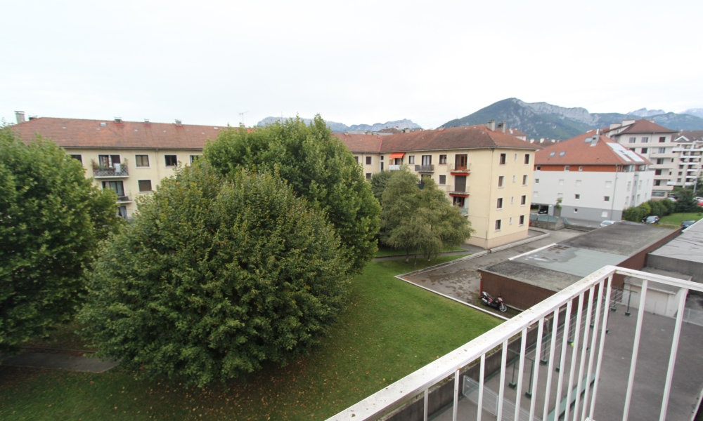 Vente appartement 4 pièces à ANNECY - réf. 3516 EN - Photo 4