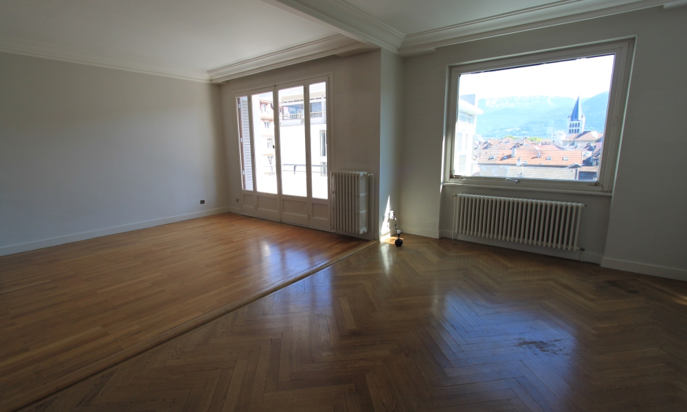 Vente appartement 5 pièces à Annecy - réf. 3716 DA - Photo 2