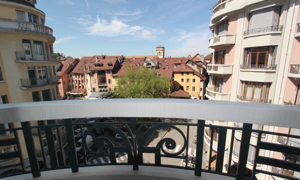 Vente appartement 4 pièces à Annecy - réf. 3793BU1 - Photo 2