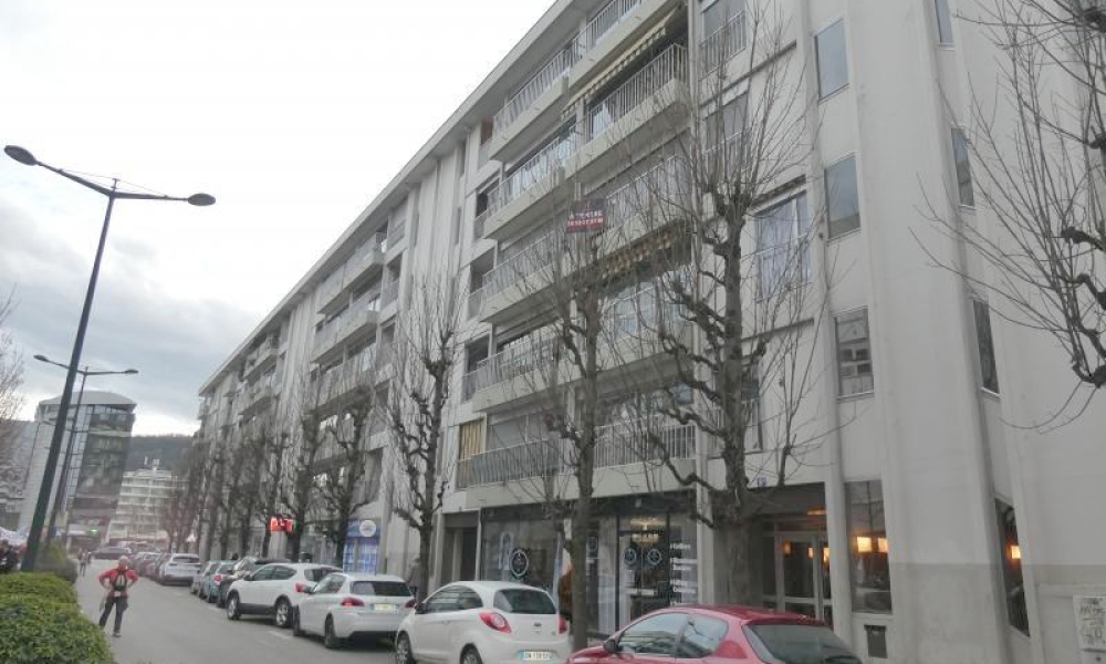 Vente appartement 2 pièces à ANNECY - réf. 3846 JUI - Photo 1