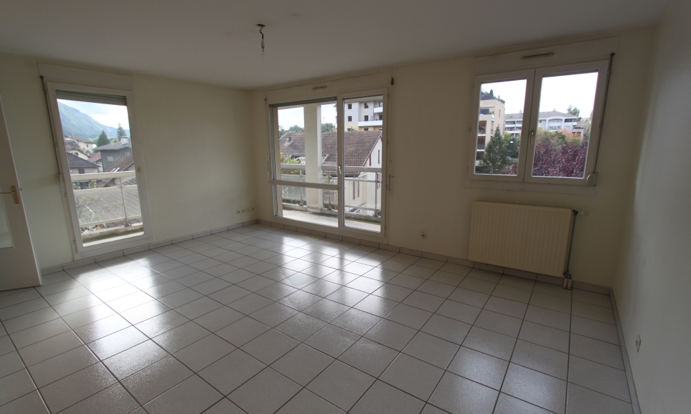 Vente appartement 3 pièces à ANNECY - réf. 2002 GU - Photo 2