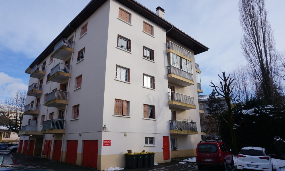 Vente appartement 2 pièces à CRAN GEVRIER - réf. 3968 DA - Photo 2