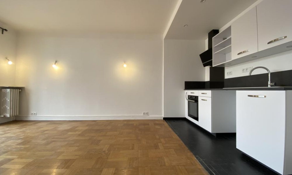 Location appartement Annecy 2 pièces 42 m2 - réf. 3702 - Photo 2