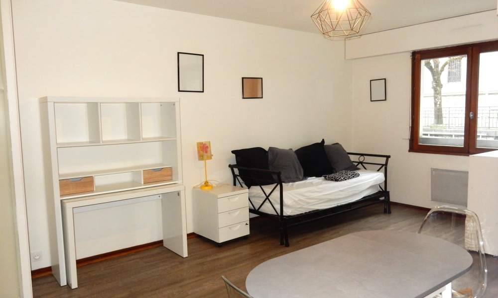 Vente appartement 1 pièce à Aix-les-Bains - réf. 4364 - Photo 2
