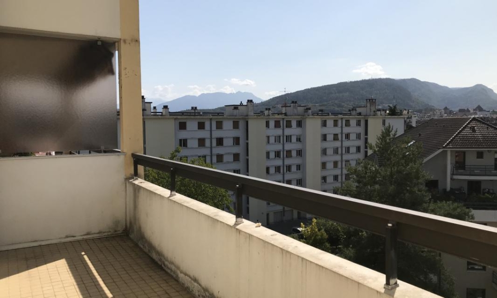 Location appartement Annecy 1 pièces 28 m2 - réf. 5745 - Photo 1