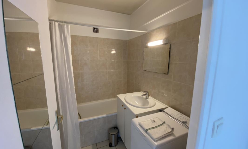 Location appartement Annecy 1 pièces 28 m2 - réf. 5765 - Photo 5