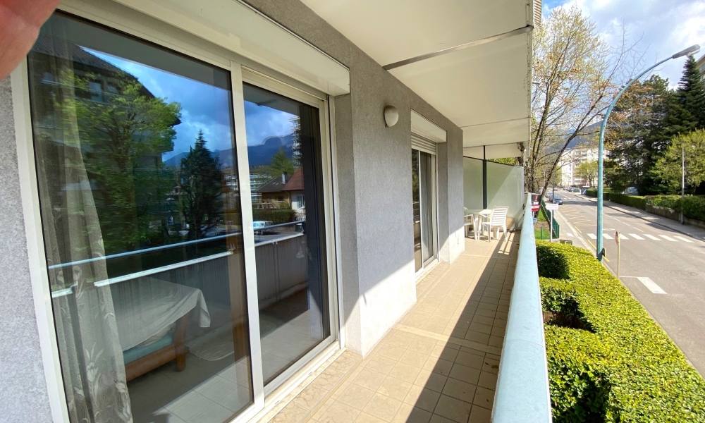 Vente appartement 2 pièces à Annecy - réf. 4635 KRU - Photo 2