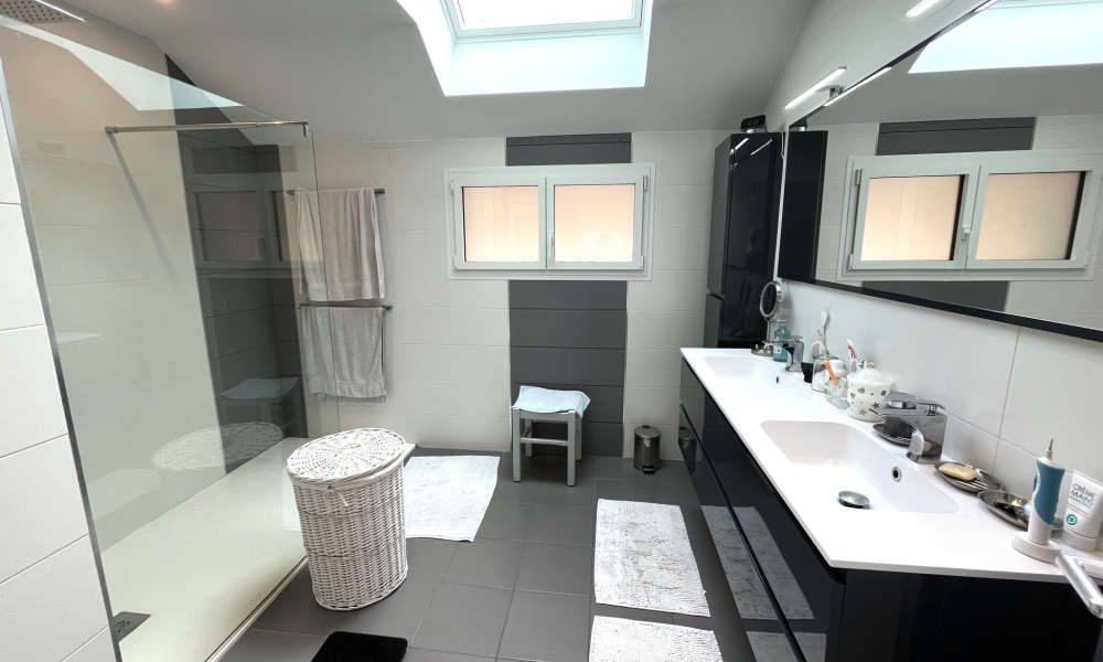 Vente maison 6 pièces à Aix-les-Bains - réf. 46190 - Photo 11
