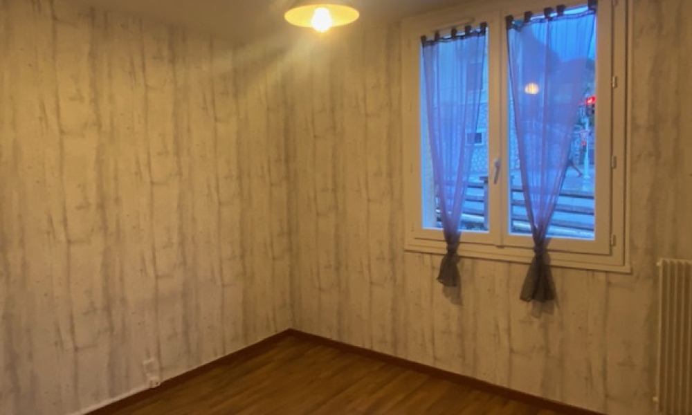 Location appartement Aix Les Bains 3 pièces 56 m2 - réf. 5741 - Photo 4