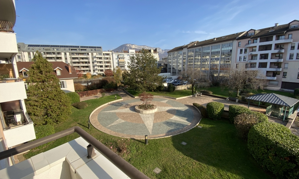 Vente appartement 4 pièces à Annecy - réf. 4571 BOU - Photo 4