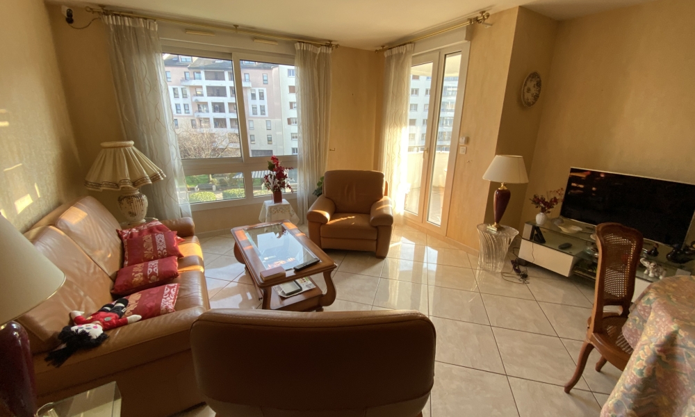 Vente appartement 4 pièces à Annecy - réf. 4571 BOU - Photo 7
