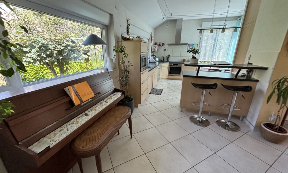 Vente maison 7 pièces à Annecy - réf. 4555 BS - Photo 2