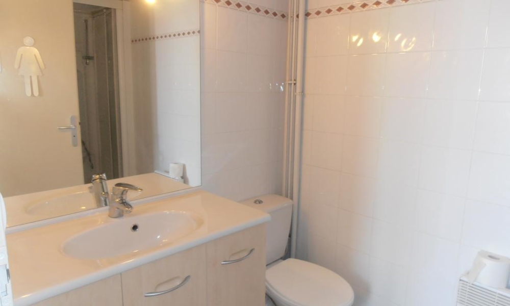 Location appartement Aix Les Bains 1 pièces 28 m2 - réf. 5668 - Photo 3