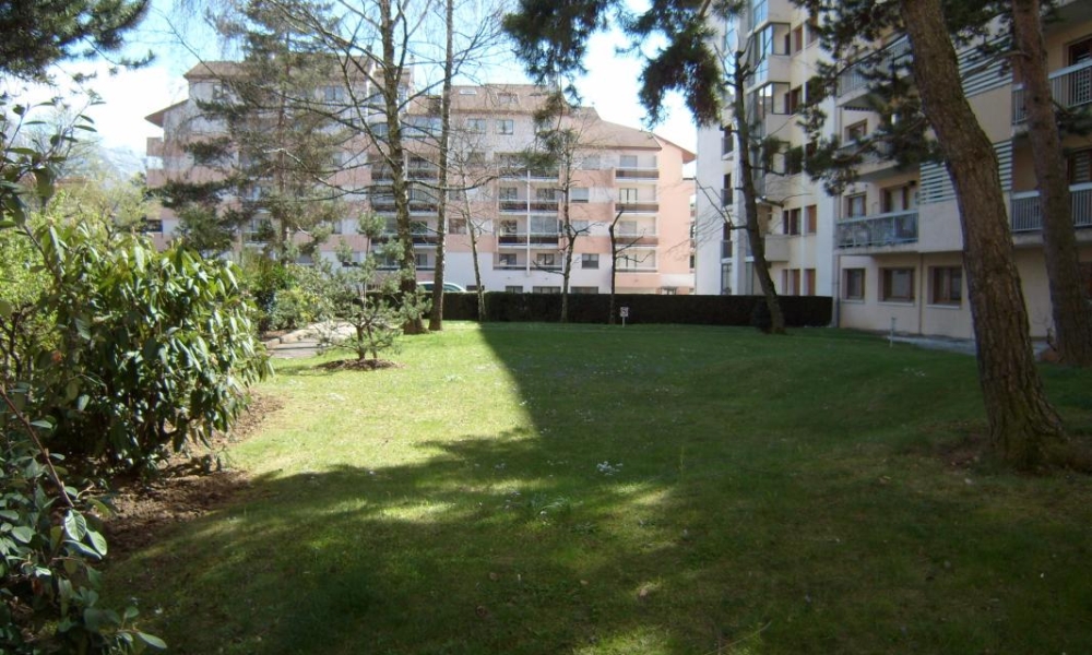 Location appartement Annecy 1 pièces 30 m2 - réf. 5860 - Photo 2