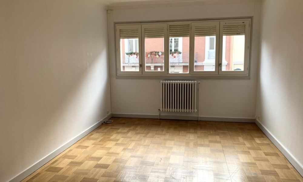 Location appartement Annecy 3 pièces 69 m2 - réf. 6042 - Photo 3