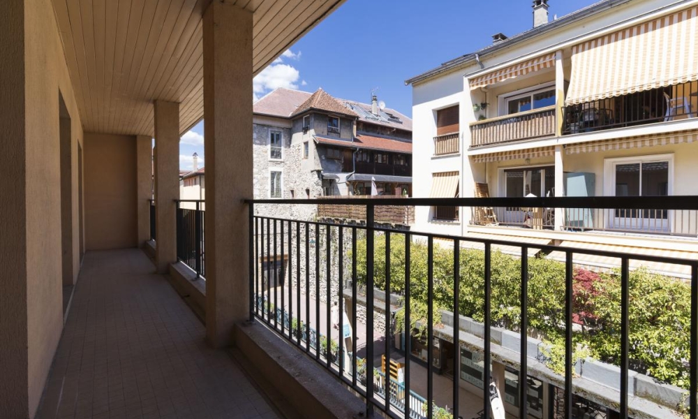 Location appartement Annecy 4 pièces 90 m2 - réf. 6070 - Photo 4