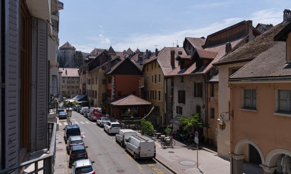 Location appartement Annecy 4 pièces 115 m2 - réf. 6076 - Photo 2