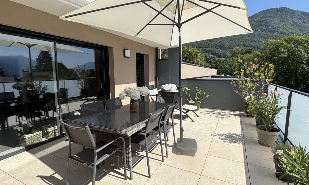 Vente appartement 4 pièces à Annecy - réf. 4701HB - Photo 1