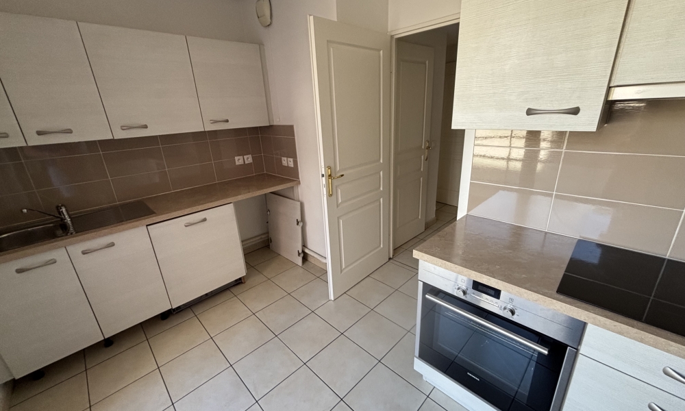 Vente appartement 4 pièces à Annecy - réf. DOM - Photo 3