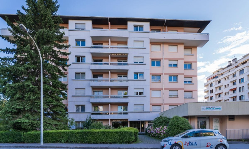 Location appartement Annecy 2 pièces 46 m2 - réf. 5647 - Photo 2