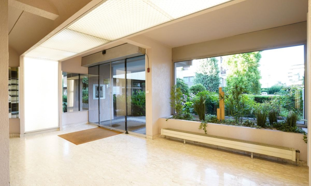 Location appartement Annecy 2 pièces 46 m2 - réf. 5647 - Photo 4