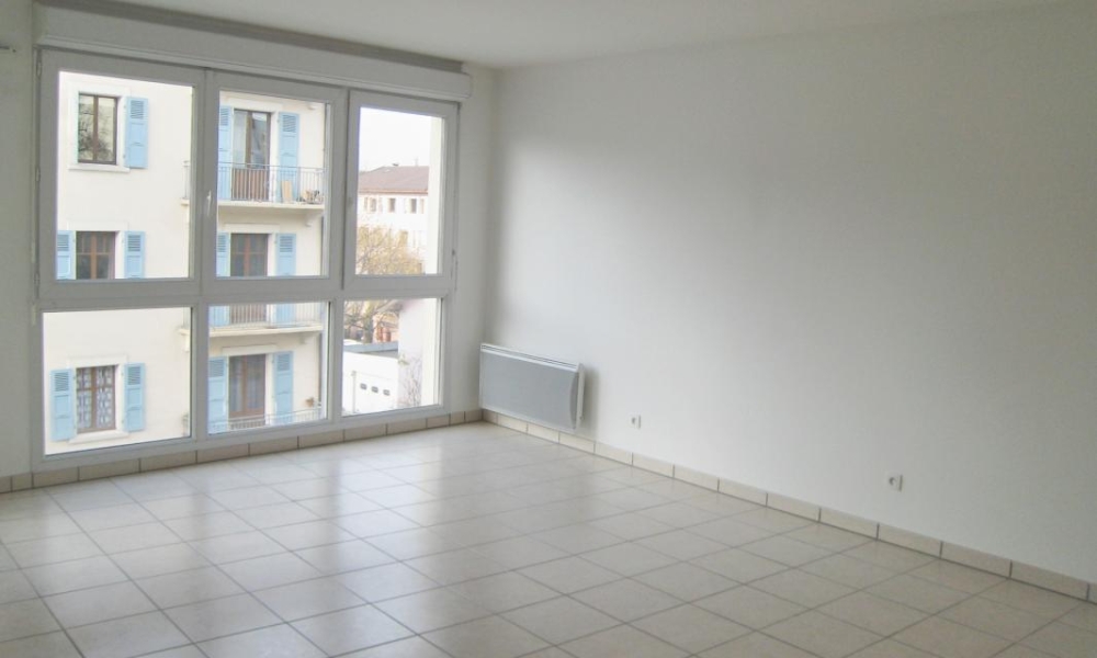 Location appartement Annecy 3 pièces 67 m2 - réf. 6117 - Photo 3