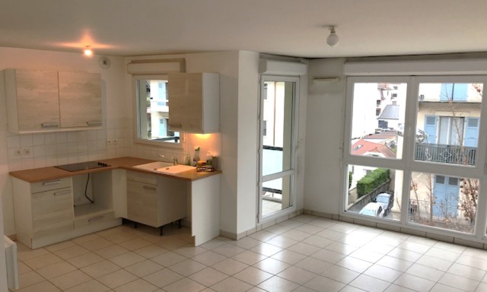 Location appartement Annecy 3 pièces 67 m2 - réf. 6117 - Photo 4