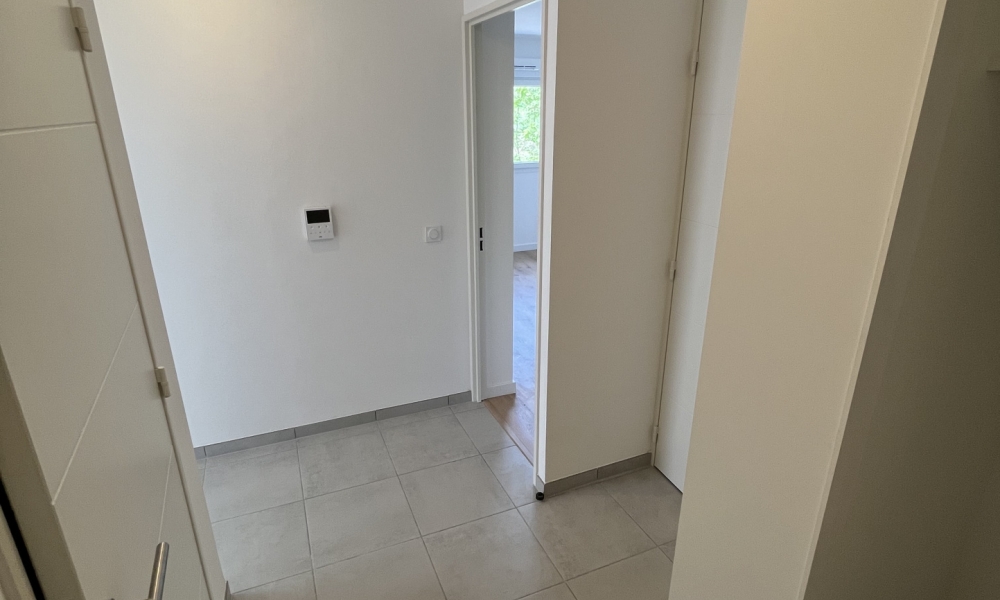 Location appartement 3 pièces à Rumilly - réf. 02222 - Photo 5