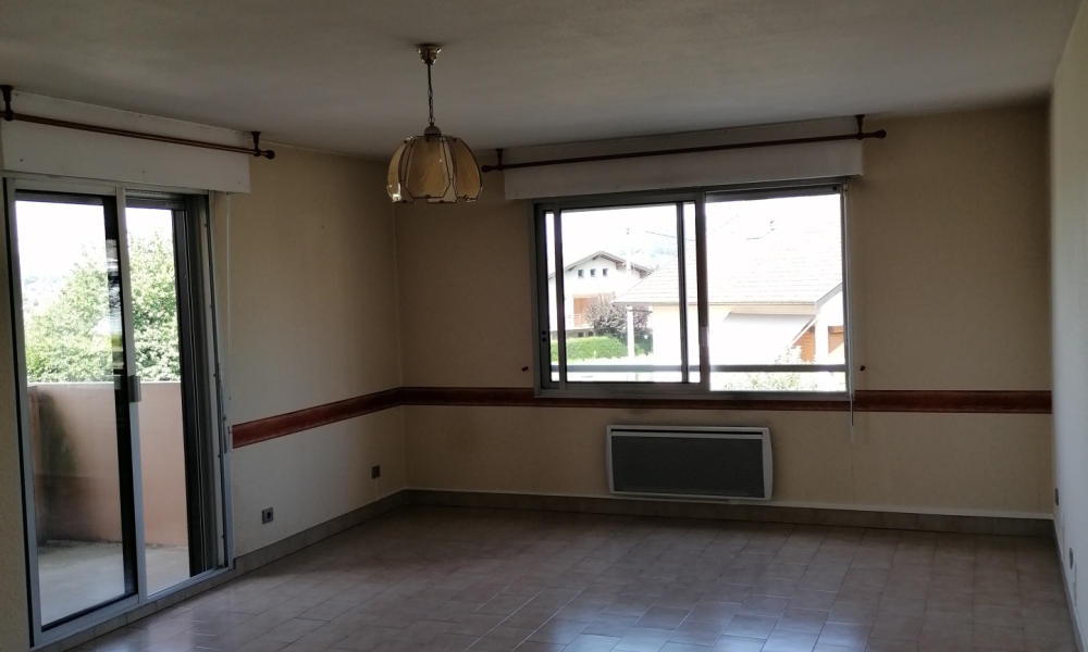 Location appartement 3 pièces à Rumilly - réf. 07381 - Photo 3