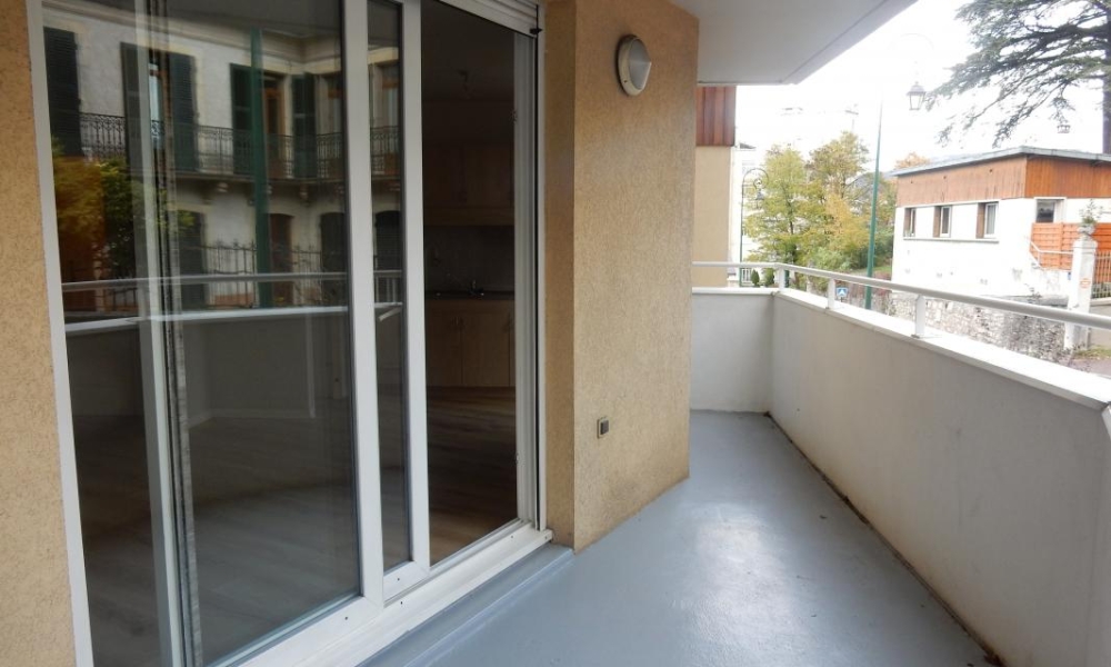 Location appartement Aix Les Bains 2 pièces 48 m2 - réf. 6169 - Photo 5 Location appartement Aix Les Bains 2 pièces 48 m2 - réf. 6169 - Photo 5