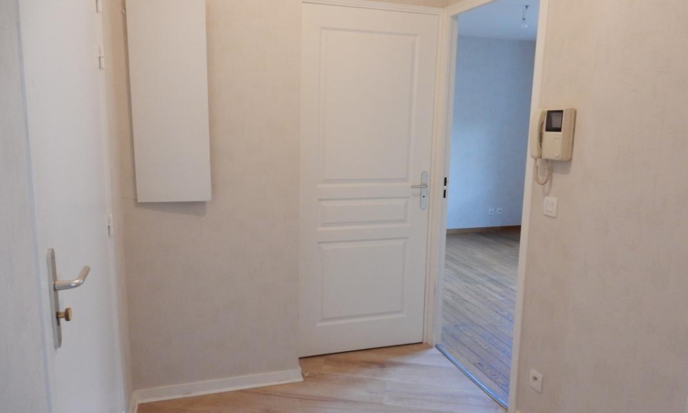 Location appartement Aix Les Bains 2 pièces 48 m2 - réf. 6169 - Photo 6 Location appartement Aix Les Bains 2 pièces 48 m2 - réf. 6169 - Photo 6