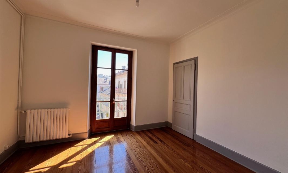 Location appartement Aix Les Bains 2 pièces 56 m2 - réf. 6260 - Photo 6