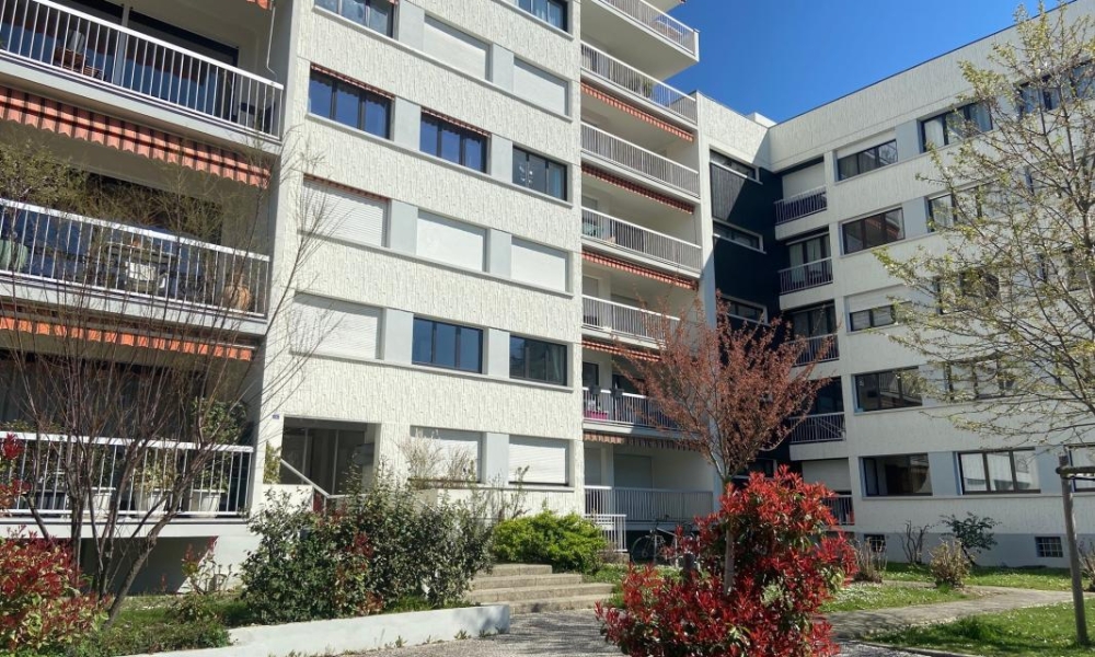 Location appartement Annecy Le Vieux 3 pièces 88 m2 - réf. 5634 - Photo 2
