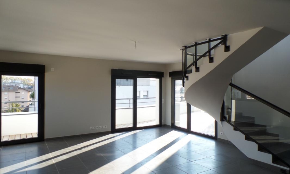Location appartement Annecy 4 pièces 126 m2 - réf. 6193 - Photo 4