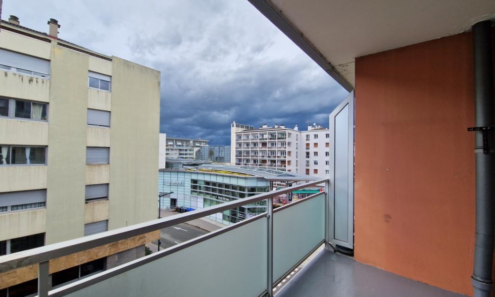 Location appartement Annecy 2 pièces 45 m2 - réf. 6210 - Photo 2