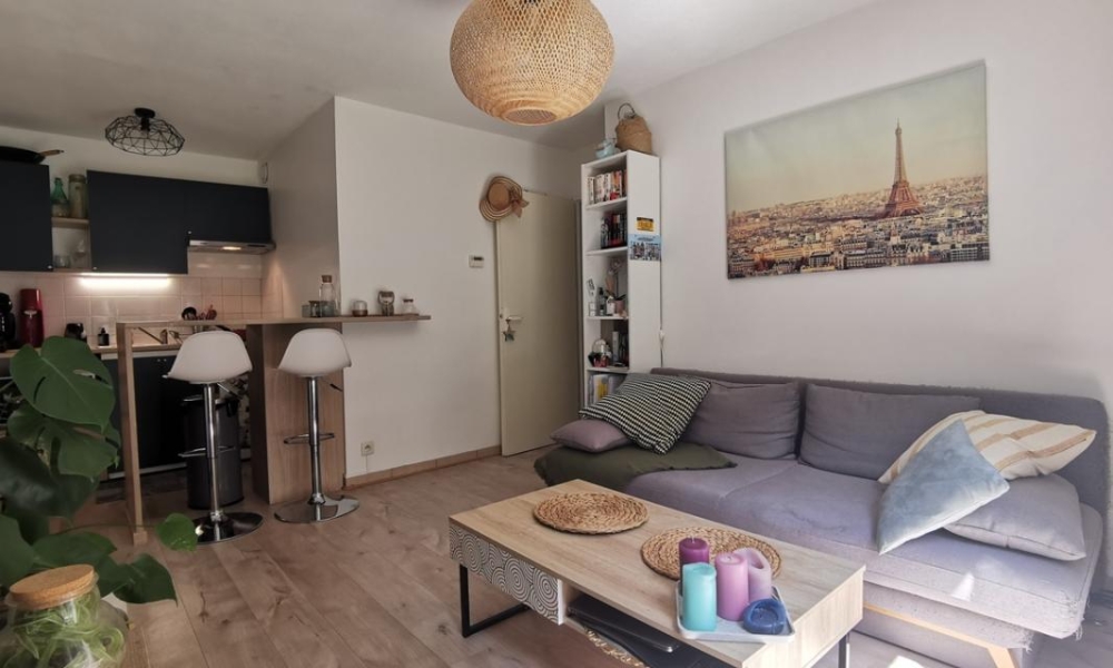 Location appartement Chambery 2 pièces 31 m2 - réf. 6258 - Photo 2