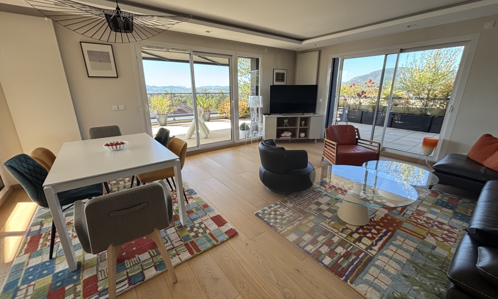 Vente appartement 4 pièces à Annecy - réf. 4728 - Photo 2