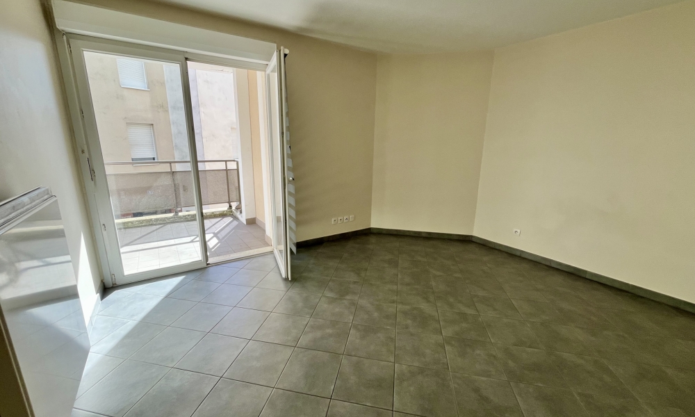 Vente appartement 2 pièces à Annecy - réf. 4739 CH - Photo 2