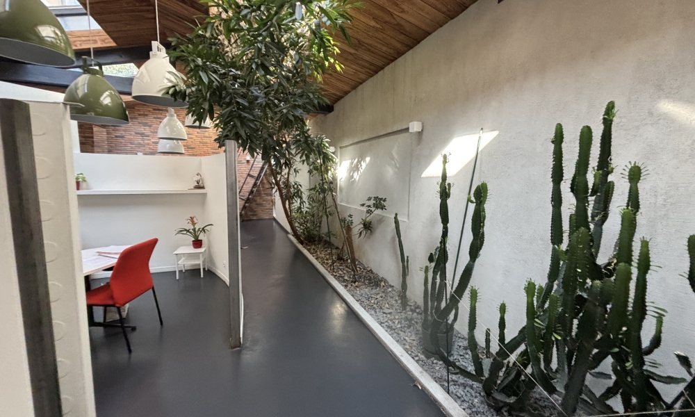 Vente immeuble à Annecy - réf. 4693 CO - Photo 1