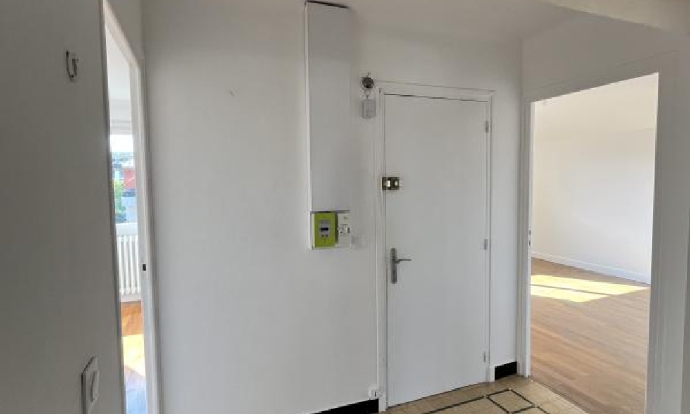 Location appartement Bassens 3 pièces 70 m2 - réf. 6234 - Photo 5