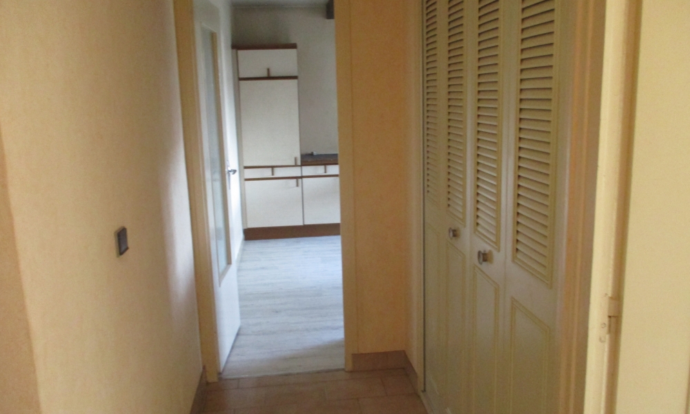 Location appartement 3 pièces à Rumilly - réf. 07381 - Photo 3