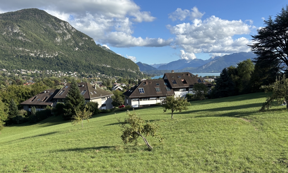 Vente appartement 5 pièces à Annecy - réf. 4710 RI - Photo 1