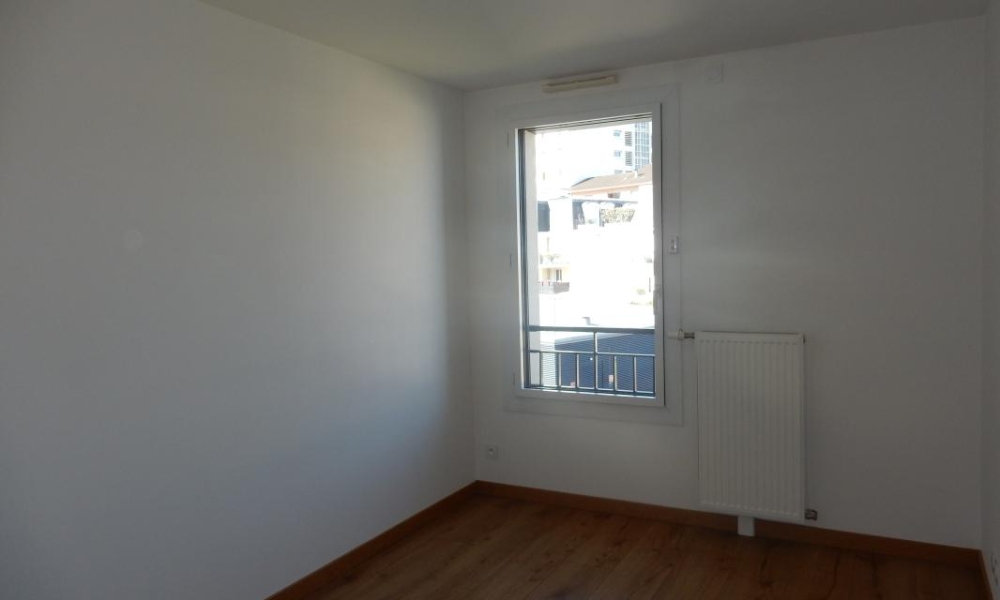 Location appartement Aix Les Bains 4 pièces 90 m2 - réf. 6209 - Photo 8