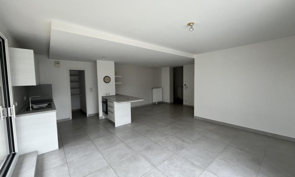 Location appartement Aix Les Bains 4 pièces 90 m2 - réf. 6245 - Photo 3