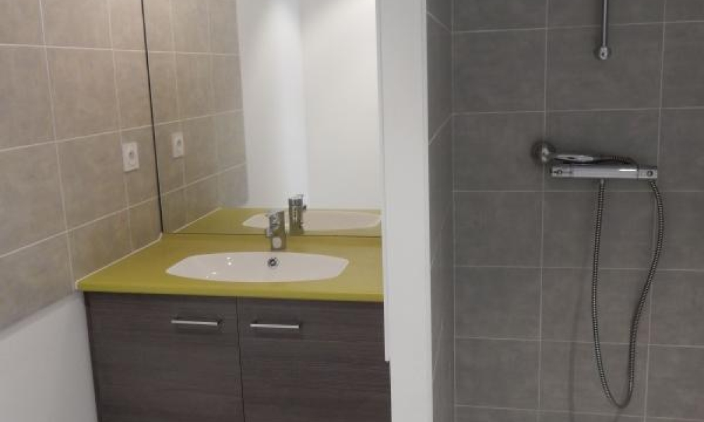 Location appartement Aix Les Bains 2 pièces 44 m2 - réf. 7023 - Photo 4