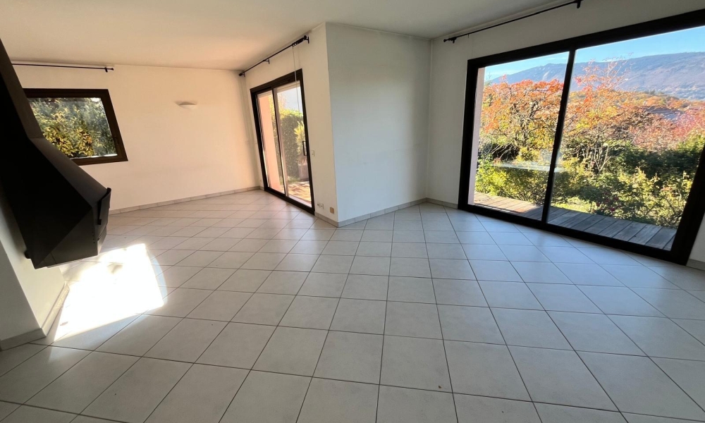 Vente maison 5 pièces à Menthon-Saint-Bernard - réf. 4598 - Photo 4