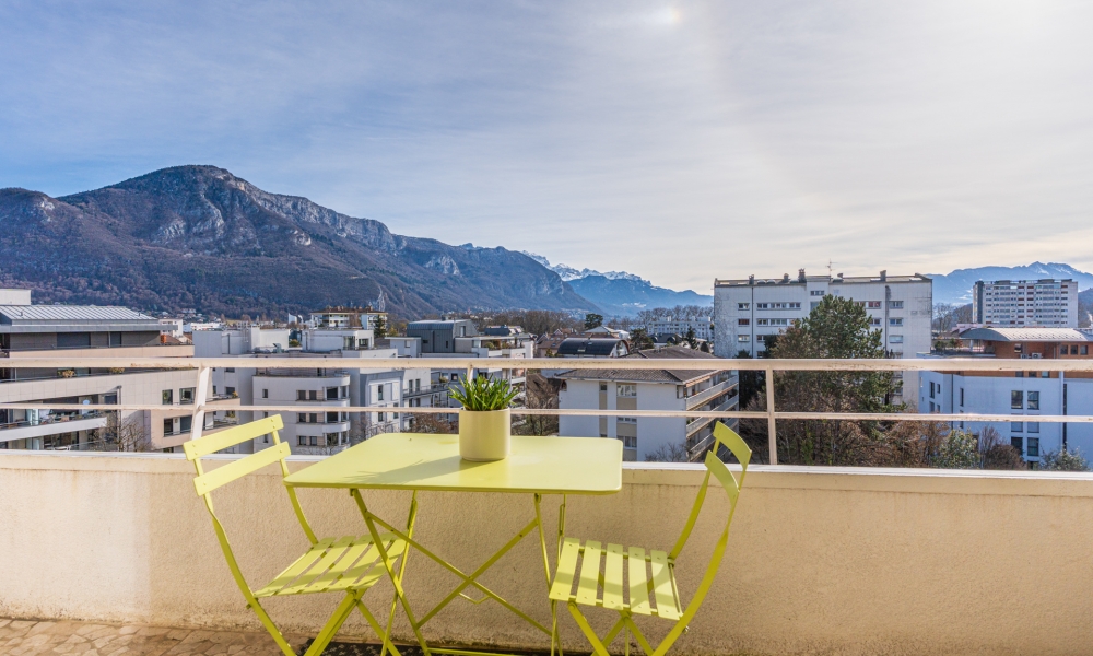 Vente appartement 4 pièces à Annecy - réf. 4742 DU - Photo 1
