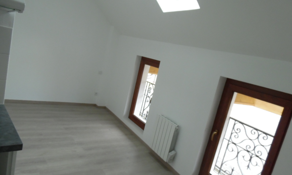 Location appartement Rumilly 1 pièces 17 m2 - réf. 6823 - Photo 4